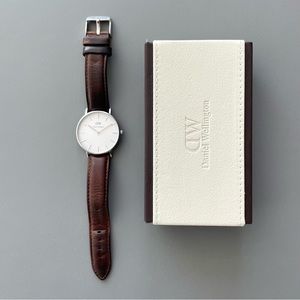 Daniel Wellington Classic Sheffield 36mm Brown Leather (New Battery)